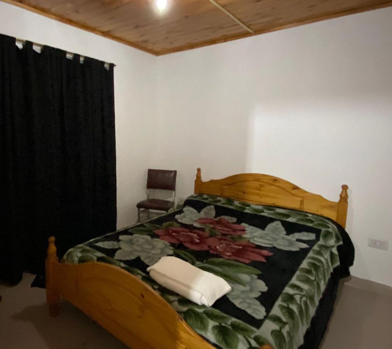 Casa Estilo Americana Bruno - A 15 Min Del Aeropuerto Apartment